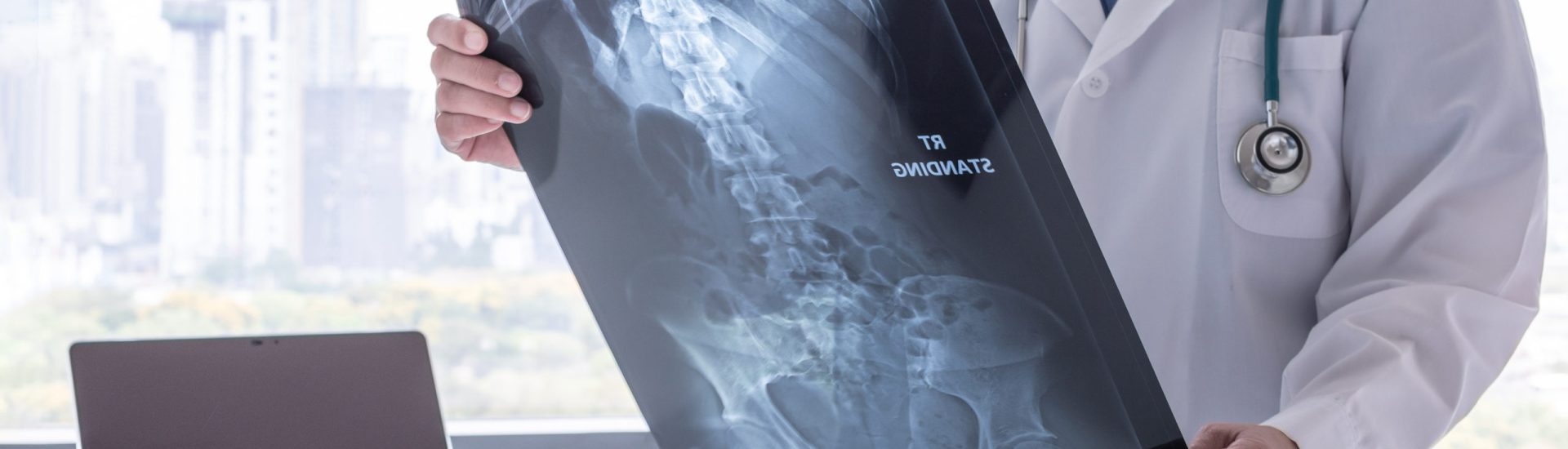 Stomach,X-ray,Film,Image,With,Doctor,For,Medical,And,Radiological